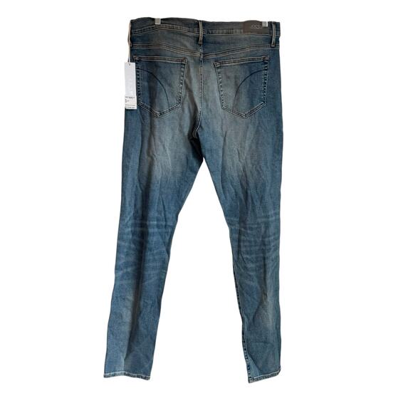 Joe's Jeans Men's The Dean Distressed Jeans Denim Light Blue Size 34 NWT - Picture 6 of 14